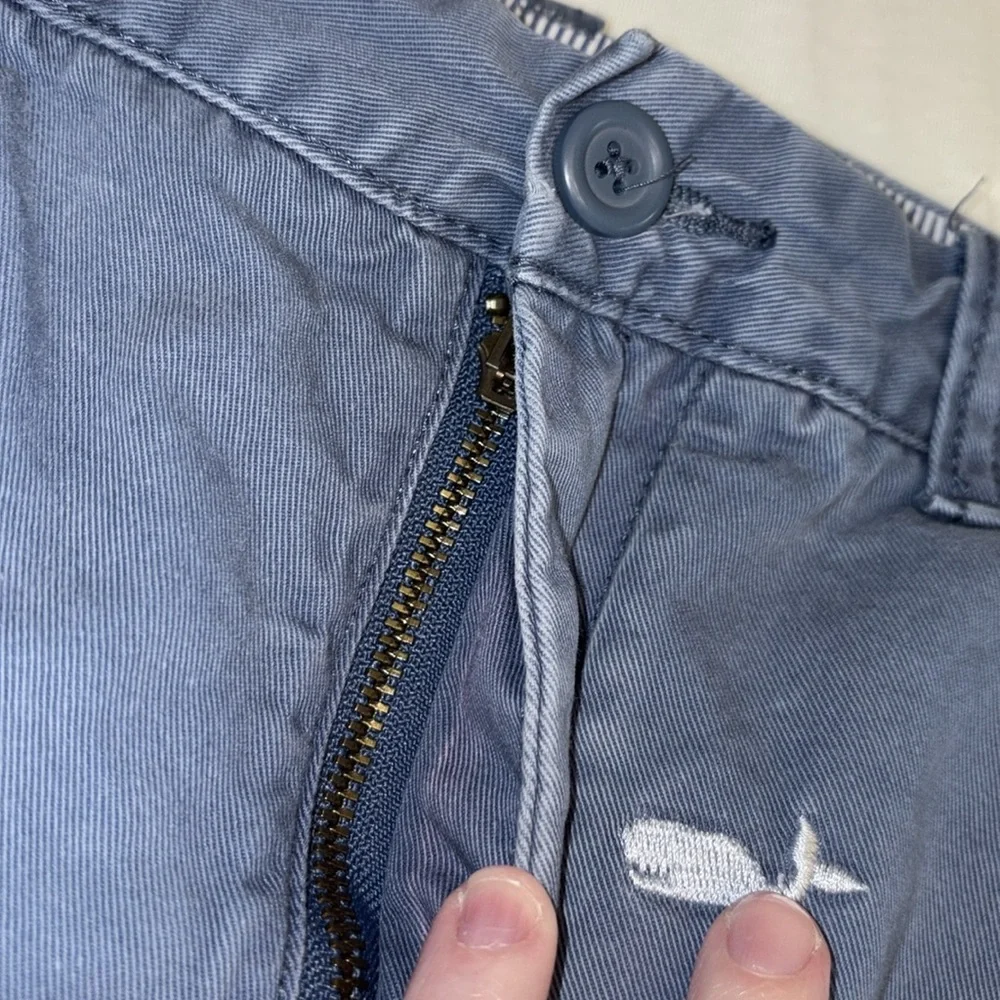 J. Crew chino shorts 4 pockets button/zip close embroidered whales Size 32